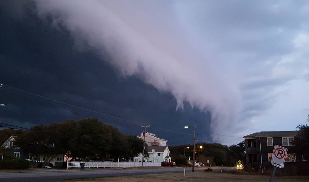 shelf cloud, shelf cloud picture, shelf cloud video, shelf cloud virginia pictures