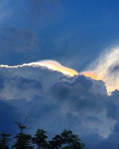 iridescent cloud singapore, iridescent cloud singapore video, iridescent cloud singapore pictures, iridescent cloud singapore april 17 2017 photo