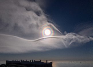 strange sky event, mysterious sky event spain, crazy solar corona las palma april 2017