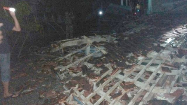 M6.8 earthquake hits sulawesi indonesia may 29 2017