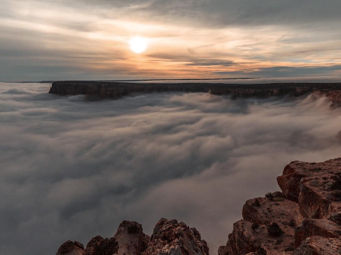 clouds in grand canyon, grand canyon covered in clouds, fog grand canyon, temperature inversion grand canyon