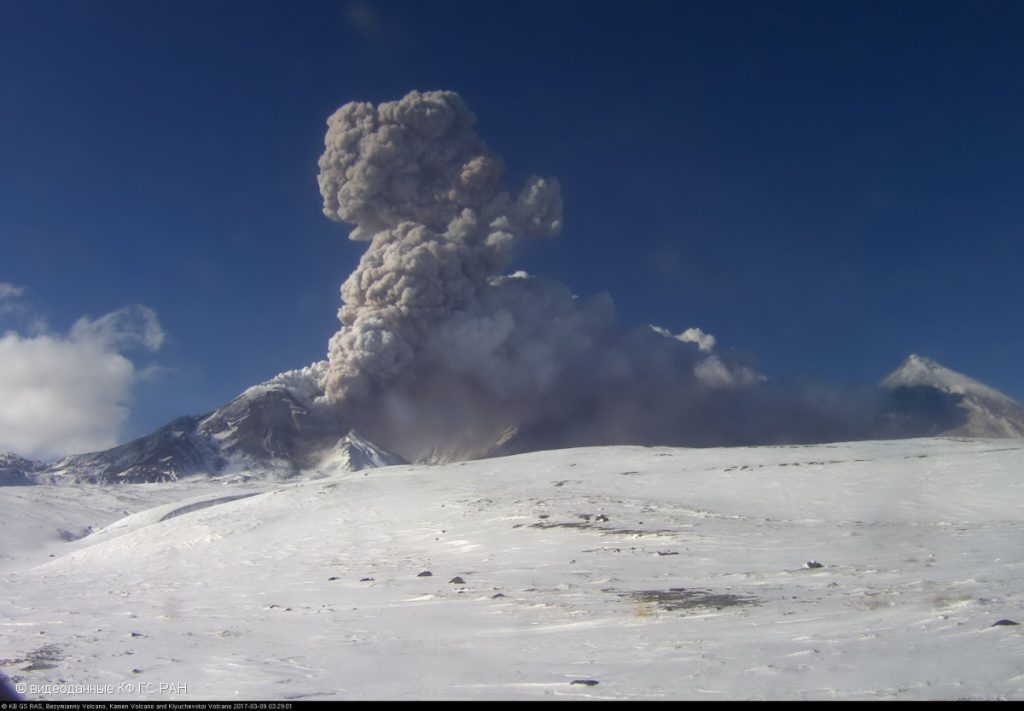 Strong gas-steam activity at Bezymianny volcano