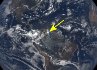 Mysterious flashes of light captured by NASA satellite, nasa captures mysterious flash of light video, strange flash of light nasa, space flash of light nasa satellite, video mysterious flashes of light nasa satellite
