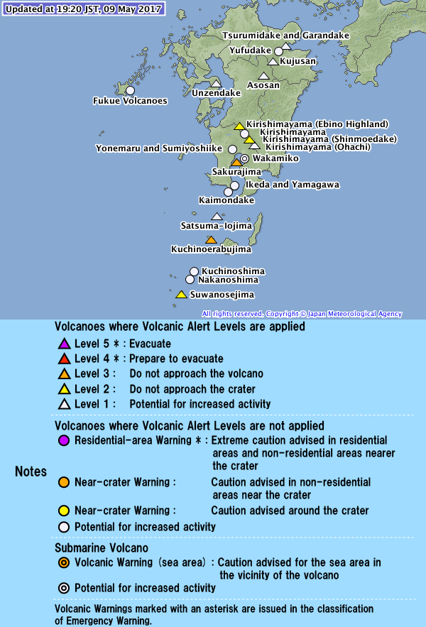 volcanic activity Kirisimayama Ebino plateau, enhanced volcanic activity Kirisimayama Ebino plateau, two volcanoes erupt after M6.0 earthquake in Japan