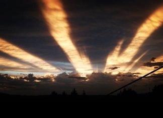 anticrepuscular rays picture, anticrepuscular rays june 2017, Anticrepuscular rays in the sky of Germany on June 14 2017