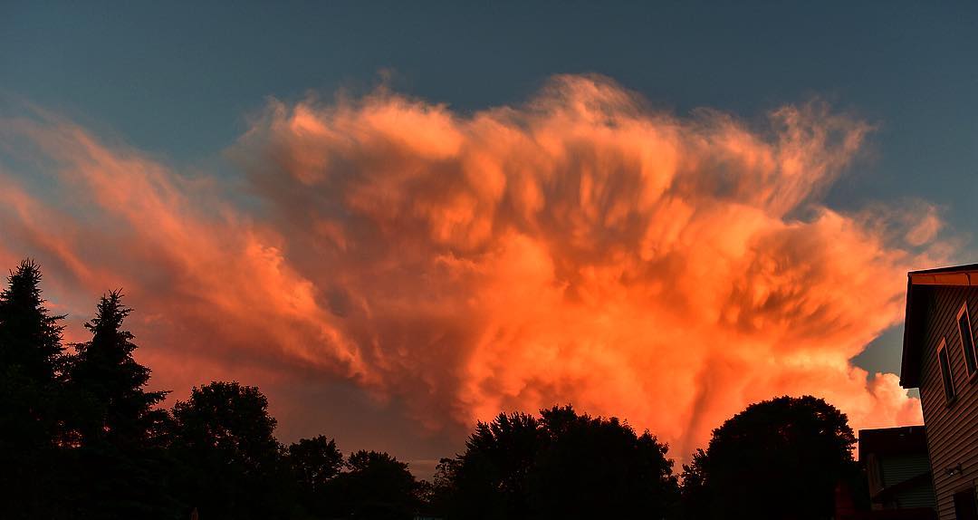 sky on fire rochester new york, Bloody sunset over Rochester, New York on June 25 2017, fiery sunset rochester, rochester storm sunset june 2017, sky of fire rochester pictures