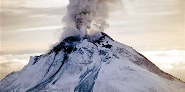 The Cleveland volcano in Alaska erupted on September 25 2017, cleveland volcano eruption september 25 2017, cleveland volcano eruption september 25 photo, cleveland volcano eruption september 25 video