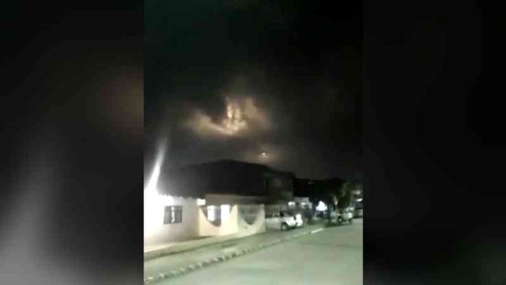 Strange glowing lights in the sky of Colombia, Strange glowing lights in the sky of Colombia on September 23 2017, Strange glowing lights in the sky of Colombia on September 23 2017 video, Strange glowing lights in the sky of Colombia on September 23 2017 pictures, Strange glowing lights in the sky of Colombia on September 23 2017 mystery, Strange glowing lights in the sky of Colombia sept 2017 video
