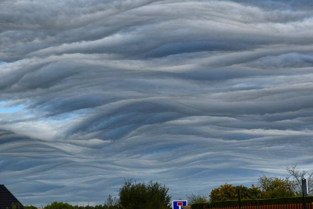 Undulatus asperatus clouds captured in the sky over Indre France, undulatus asperatus france, undulatus asperatus france october 2017, undulatus asperatus france pictures october 2017