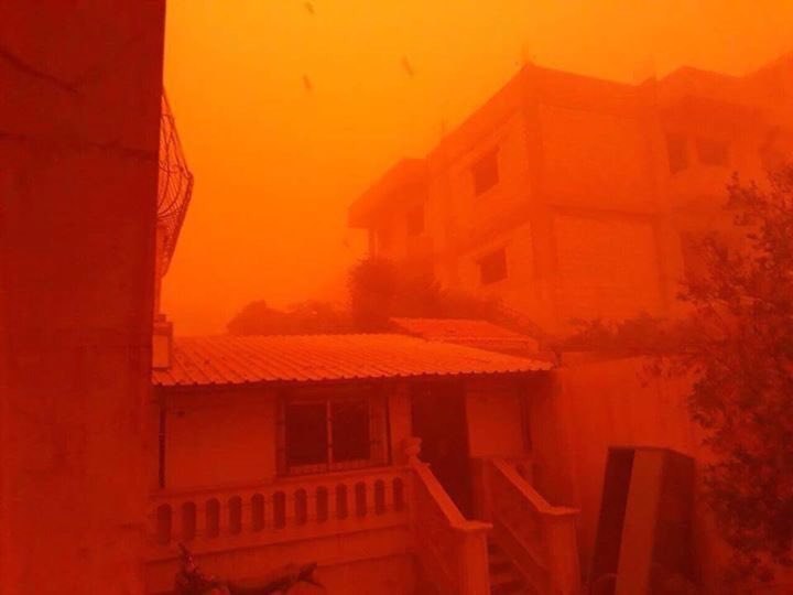 Giant sandstorm engulfs northern Saudi Arabia, Giant sandstorm Irak, Giant sandstorm Syria, Giant sandstorm Jordan