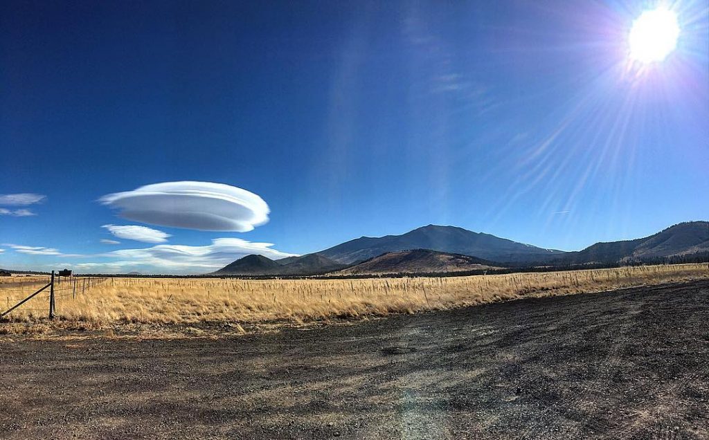 lenticular cloud UFO Flagstaff arizona, UFO Flagstaff arizona, lenticular could Flagstaff arizona