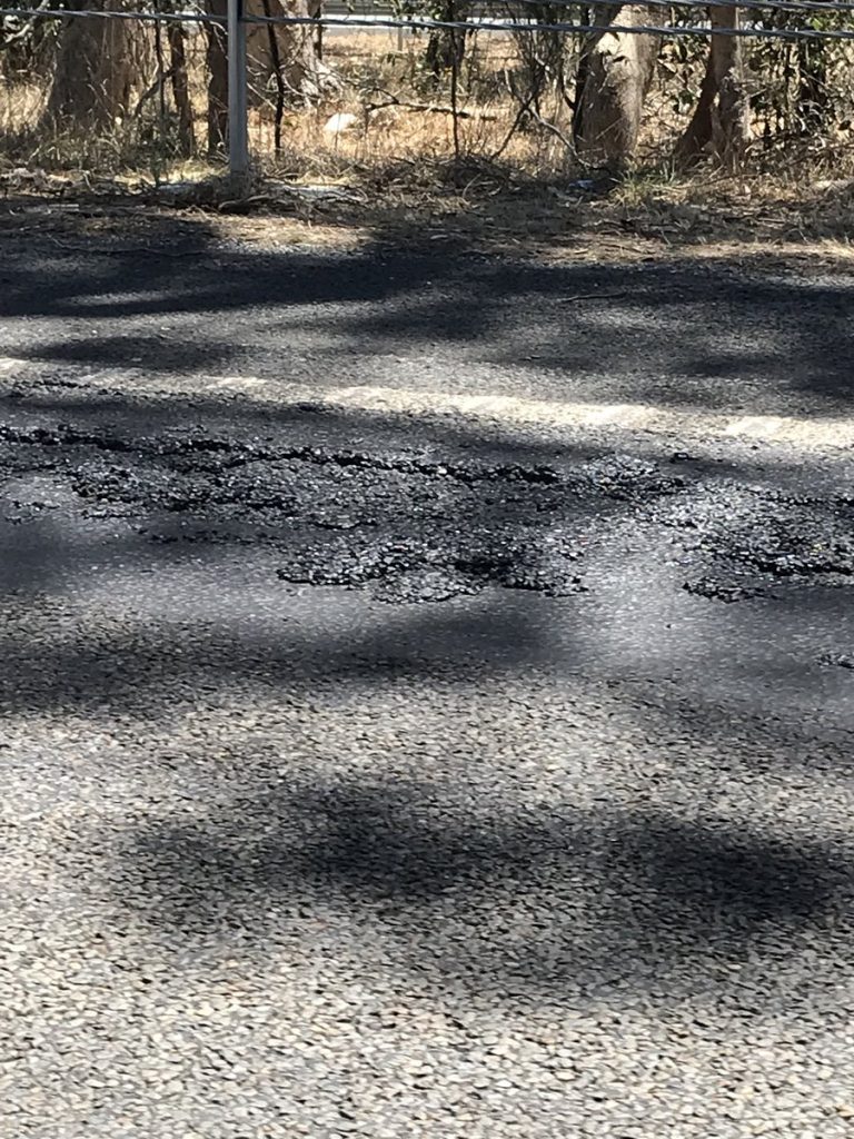 Hume highway melts near Victoria during extreme heatwave in Australia in January 2018, extreme heatwave australia, extreme heatwave australia causes streets to melt, streets melt in australia heatwave