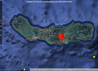 More than 300 earthquakes hit the Azores overnight on February 12 2018, More than 300 earthquakes hit the Azores overnight on February 12 2018 map, enhanced seismic activity azores february 12 2018