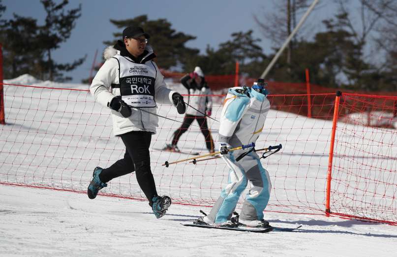 Robot olympics in South Korea, robot ski olympics south korea, south korea robot ski olympics