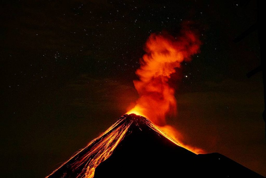fuego eruption, fuego volcano eruption, fuego volcano eruption april 2018, fuego eruption pictures