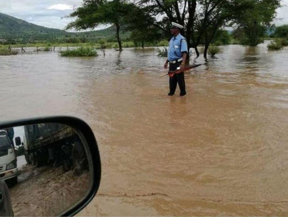 kenya floods, floods kenya, Floods in Kenya april 2018, Floods in Kenya 2018: 72 dead and 211,000 displaced, floods kenya video pictures