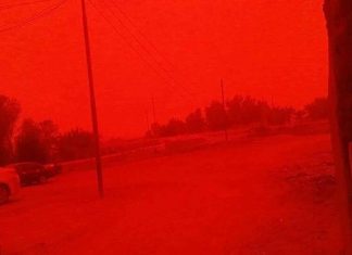 blood red sky iraq, sandstorm blood red sky iraq, iraq blood red sky sandstorm may 2018, blood red sky iraq sandstorm video, blood red sky iraq sandstorm pictures may 2018, biblical sandstorm Iraq, biblical sandstorm Iraq may 2018,
