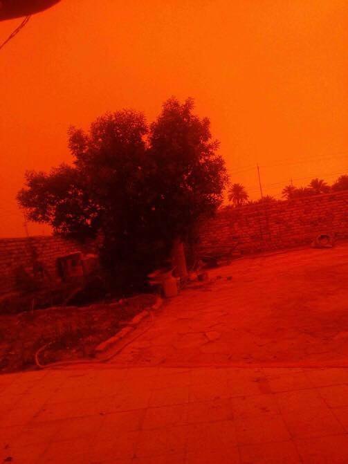 blood red sky iraq, sandstorm blood red sky iraq, iraq blood red sky sandstorm may 2018, blood red sky iraq sandstorm video, blood red sky iraq sandstorm pictures may 2018, biblical sandstorm Iraq, biblical sandstorm Iraq may 2018, 