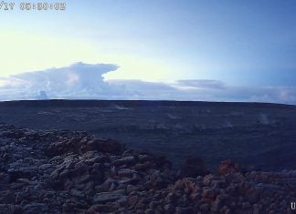 kilauea volcano explosion overlook crater may 17 2018, kilauea volcano explosion overlook crater may 17 2018 pictures, kilauea volcano explosion overlook crater may 17 2018 video, kilauea volcano explosion overlook crater may 17 2018 seismic, kilauea volcano explosion overlook crater may 17 2018 ash map
