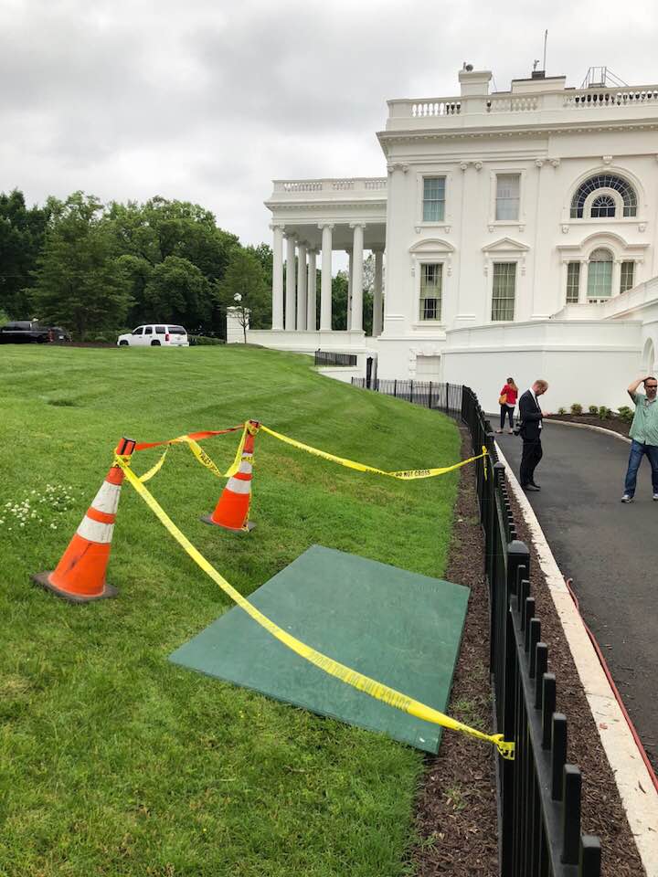 sinkhole White House, sinkhole White House Lawn, sinkhole White House Lawn pictures, sinkhole White House Lawn may 2018, sinkhole White House Lawn 2018