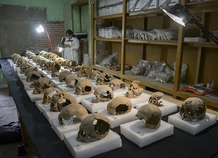 Feeding the gods Hundreds of skulls reveal massive scale of human sacrifice in Aztec capital, aztec sacrifices