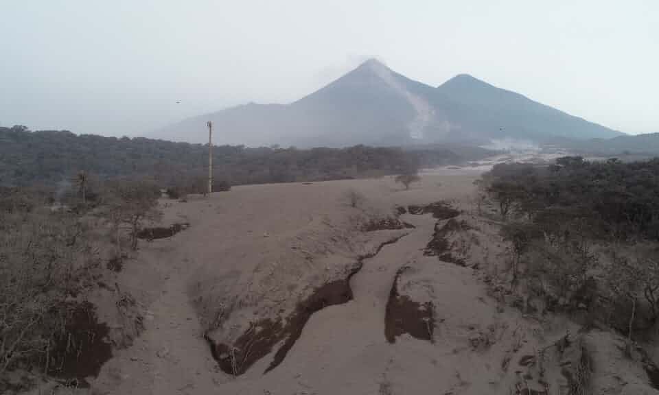 eruption of Volcan de Fuego in Guatemala ash, eruption of Volcan de Fuego in Guatemala ash pictures, eruption of Volcan de Fuego in Guatemala ash video