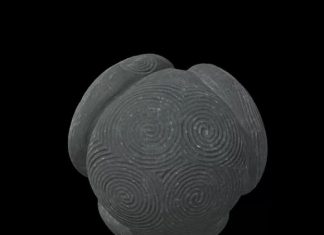 mysterious stone balls, 5000-year-old stone balls continue to baffle archaeologists, mysterious Carved Stone Balls and Sculpted Stones
