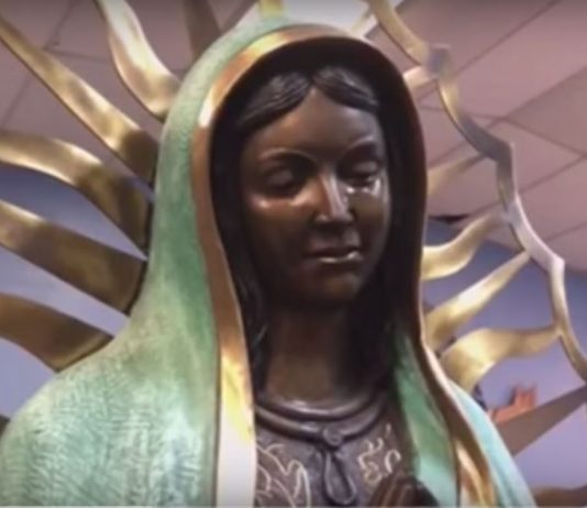 virgin Mary statue cries hobbs new mexico video, virgin Mary statue cries hobbs new mexico video may 2018, virgin Mary statue cries hobbs new mexico video june 2018, A Statue of Virgin Mary was spotted crying at the Our Lady of Guadalupe Catholic Church in the town of Hobbs, New Mexico