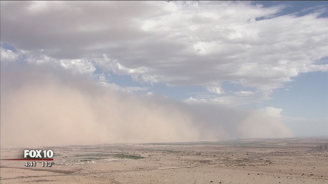 Dust storm engulfs parts of the East Valley near Phoenix on July 5 2018, Dust storm engulfs parts of the East Valley near Phoenix on July 5 2018 pictures, Dust storm engulfs parts of the East Valley near Phoenix on July 5 2018 video