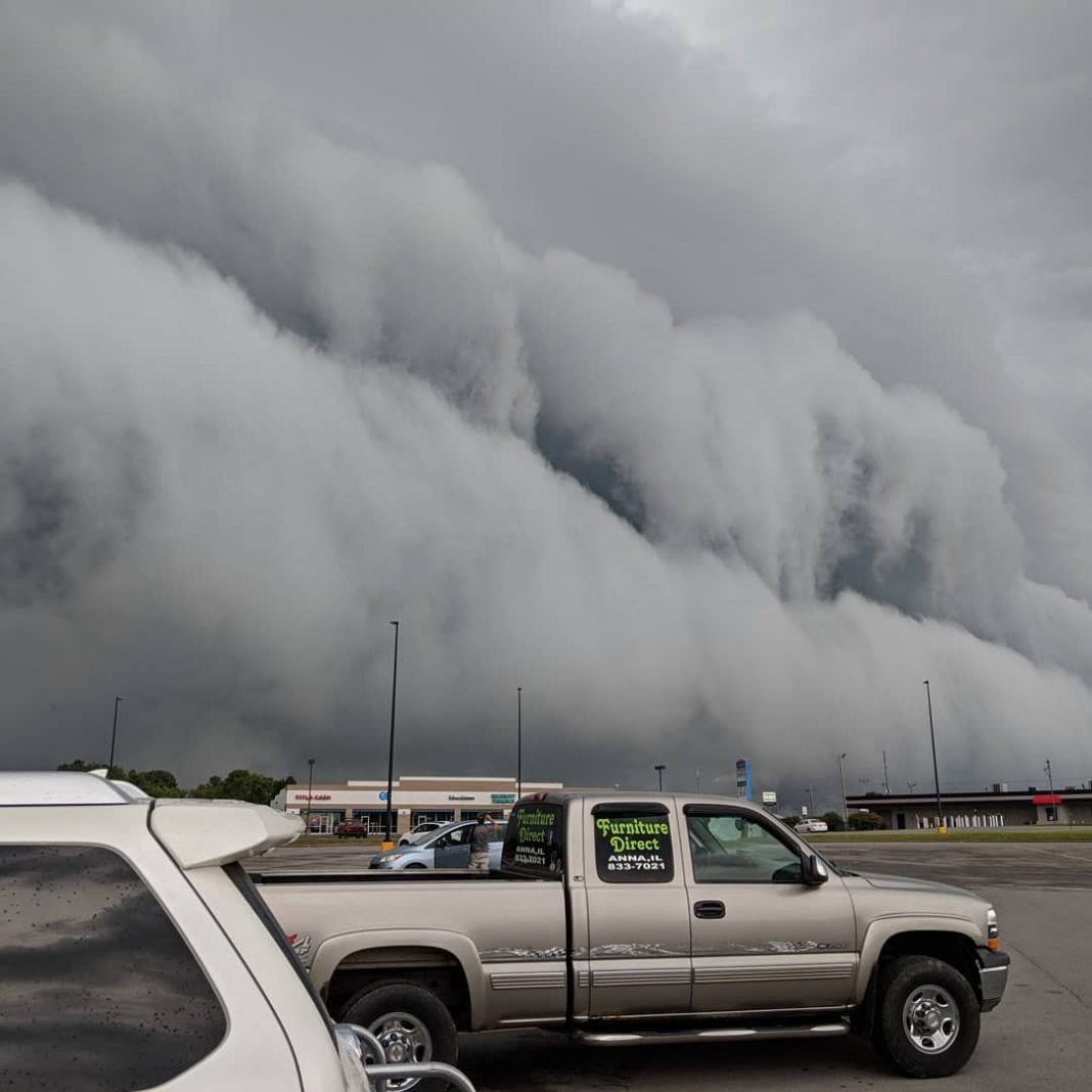 monster apocalyptic shelf cloud