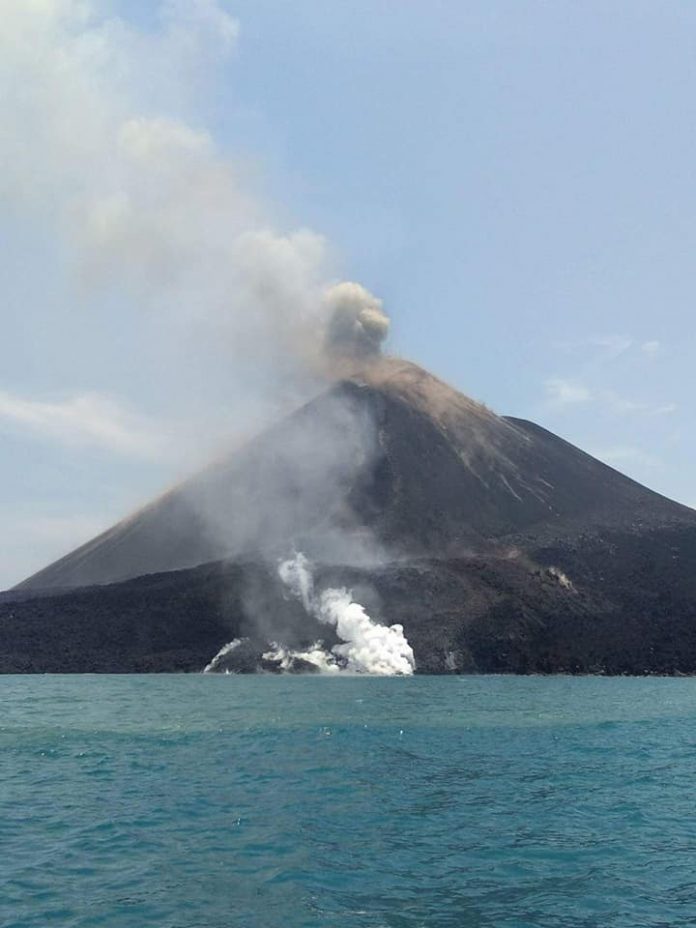 This eruption of Krakatau volcano is just too awesome in video