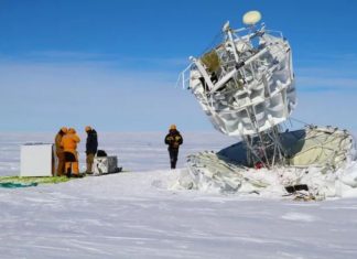 antarctica bizarre particules change physics, antarctica mystery