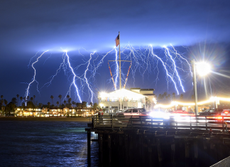 anomalous lightning storm southern california, anomalous lightning storm southern california video, anomalous lightning storm southern california pictures, atmospheric river california march 2019