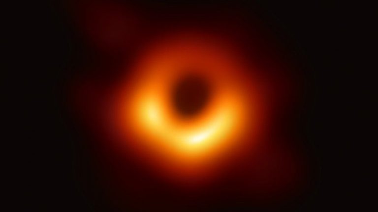 Intensely Bright Ring Of Fire First Ever Black Hole Image Released By Astronomers Strange Sounds