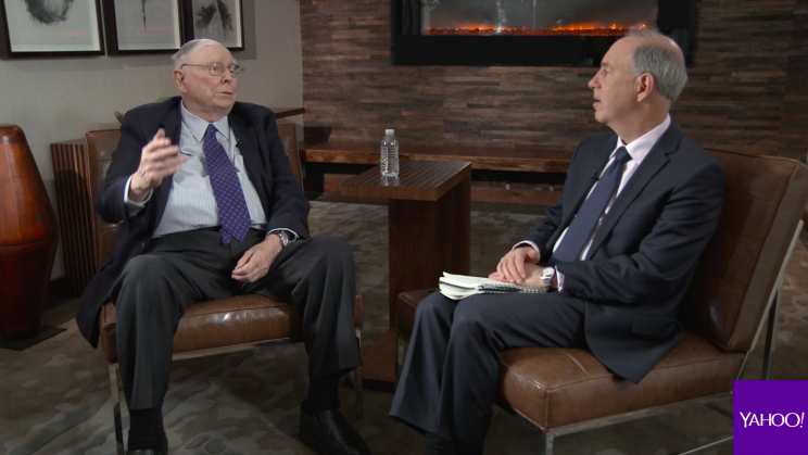 Charlie Munger and Andy Serwer discussing about US health Care