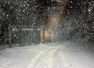 lake tahoe snow may 2019 unusual may storm california, lake tahoe snow may 2019 unusual may storm california video, lake tahoe snow may 2019 unusual may storm california pictures