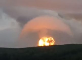 massive explosions at ammunition depot in Russia on August 5, 2019, explosions military arms depot siberia videos