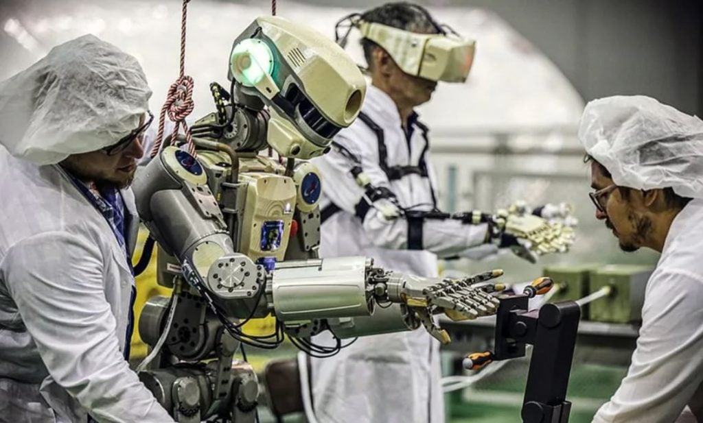 Russia is sending Iits first humanoid robot to the International Space Station, Russia is sending Iits first humanoid robot to the International Space Station video, Russia is sending Iits first humanoid robot to the International Space Station picture, Russia is sending Iits first humanoid robot to the International Space Station august 2019