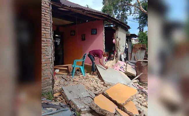 M6.5 earthquake maluku province indonesia