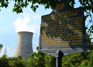 three mile island nuclear plant shuts down