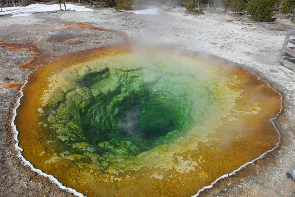 two new Yellowstone super-eruptions discovered by scientists indicate the Yellowstone hotspot is waning