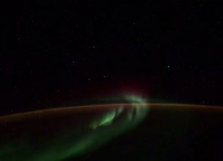 astronaut captures 5 ufos during timelapse video over Antarctica, astronaut captures 5 ufos during timelapse video over Antarctica video, Russian Experts to Analyze 'UFO' Footage Captured by ISS Astronaut Ivan Vagner