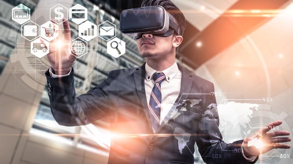 virtual reality, The promises of virtual reality in the near future