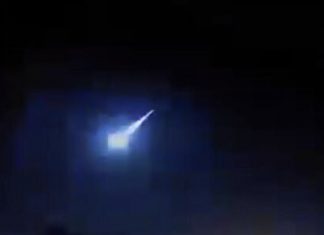 3 meteor fireballs over Brazil video