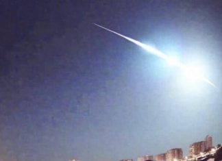 meteor fireball mallorca video, meteor fireball mallorca video pictures,Bright meteor fireball illuminates the sky over Mallorca