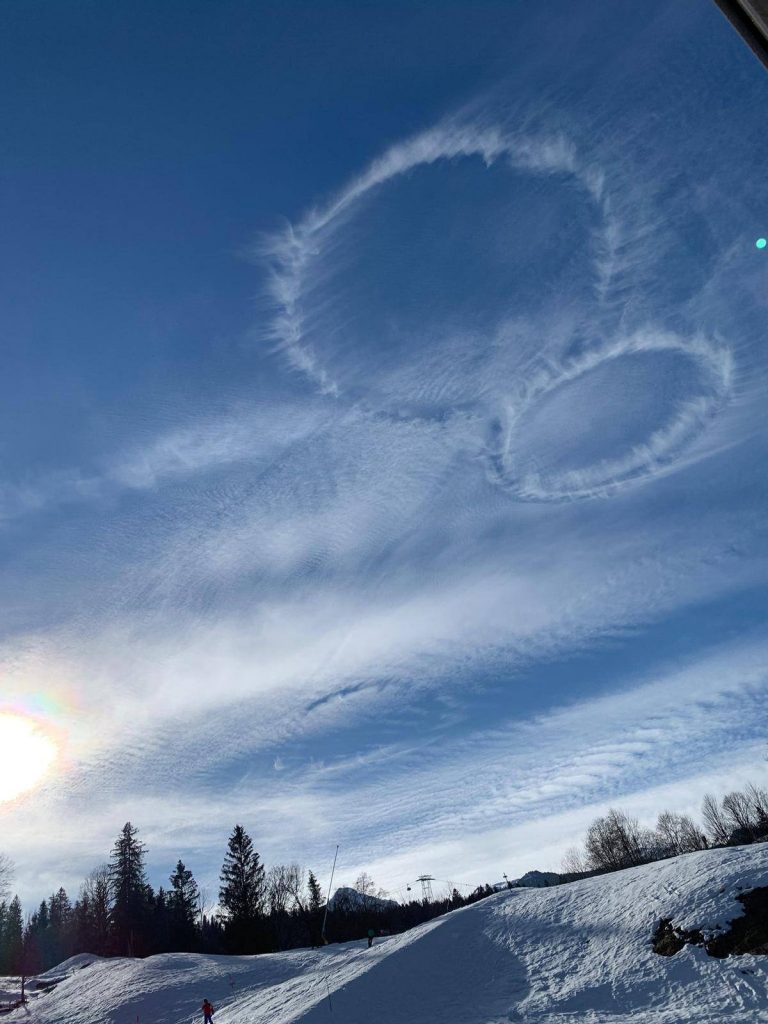 mysterious cloud circles over Swiss Alps, mysterious cloud circles over Swiss Alps pictures, mysterious cloud circles over Swiss Alps photo, mysterious cloud circles over Swiss Alps march 2021