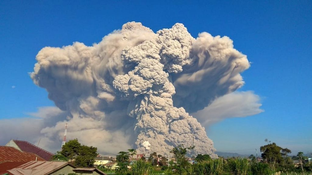 Sinabung eruption, volcano eruption, volcano eruption march 2021, Sinabung volcano eruption march 2021 video