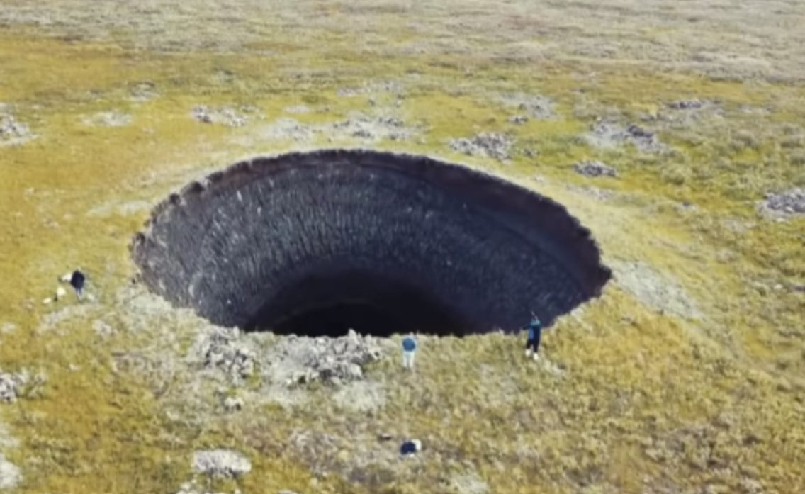 Mysterious Giant Craters In Siberia Sinkholes Or Underground Explosions Strange Sounds