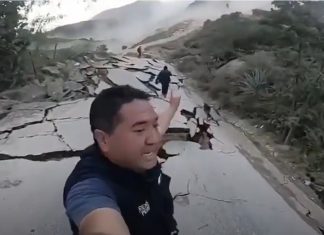 landslide destroys road in Peru, landslide destroys road in Peru video, landslide destroys road in Peru pictures, landslide destroys road in Peru map