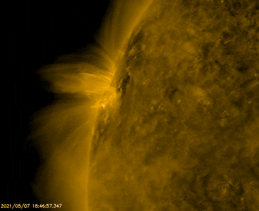 Strong solar flare on May 7 2021, Strong solar flare on May 7 2021 video, Strong solar flare on May 7 2021 photo